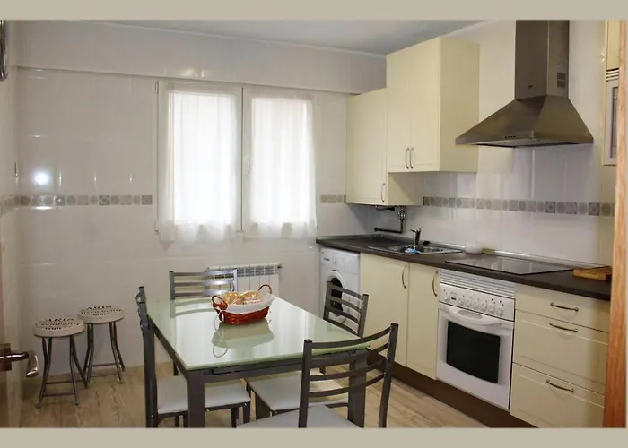 Charming Apartment In Oviedo 80 Sqm Garden Views