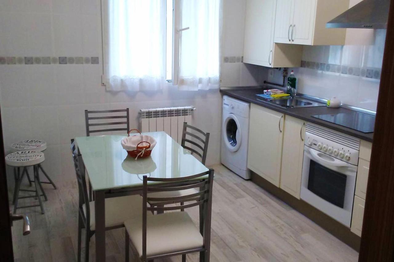 Charming In 80 Sqm Garden Views Apartamento *