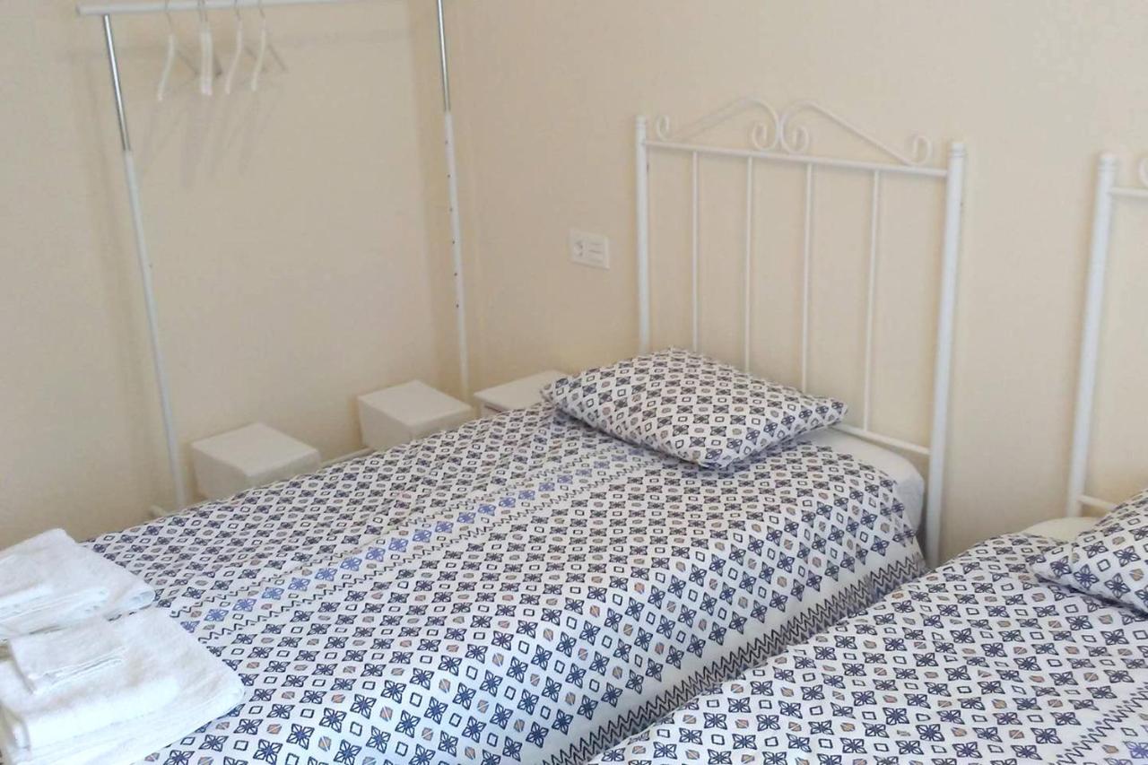 Charming In 80 Sqm Garden Views Apartamento Oviedo